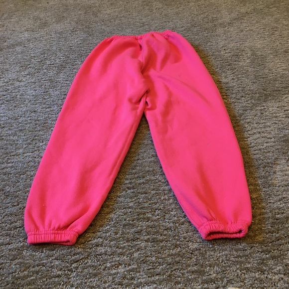 To small for my daughter. - Picture 2 of 3